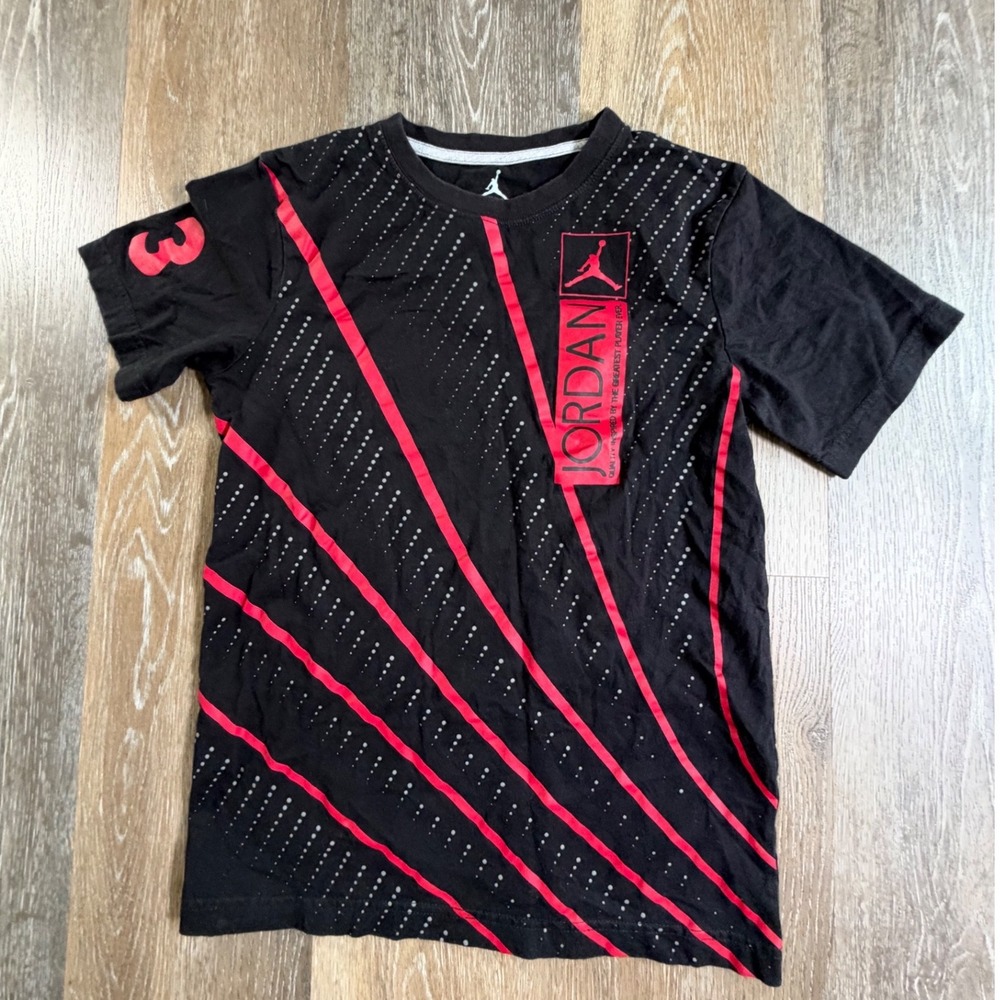 Jordan Graphic Tee Kids L Black Red Diagonal Stripe Jumpman Short Sleeve Shirt